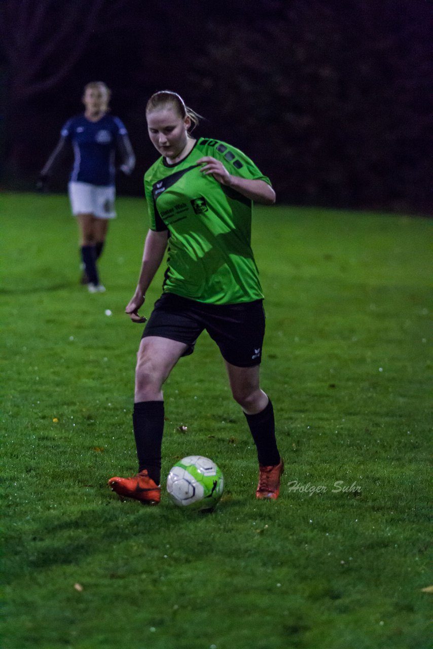 Bild 136 - Frauen SG Schmalfeld/Weddelbrook - TSV Zarpen : Ergebnis: 3:2